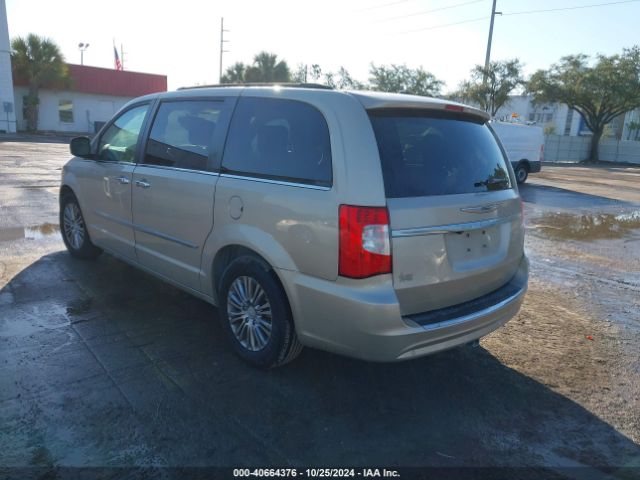 2C4RC1CG0ER116082 Chrysler Town & Country Touring-l