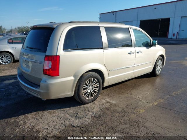 2C4RC1CG0ER116082 Chrysler Town & Country Touring-l