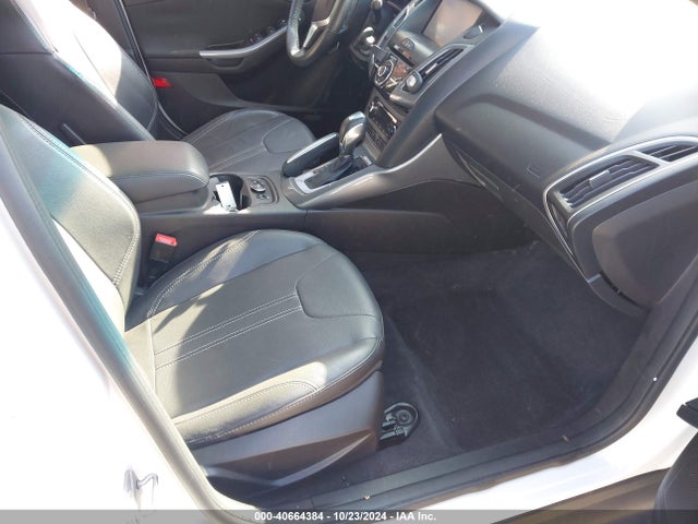 Продажа на аукционе авто 2013 Ford Focus Titanium, vin: 1FADP3J24DL200162, номер лота: 40664384
