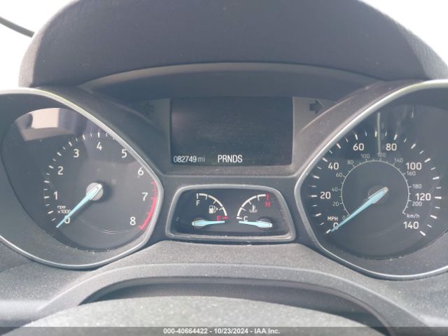 1FMCU9J96JUA20441 Ford Escape Titanium