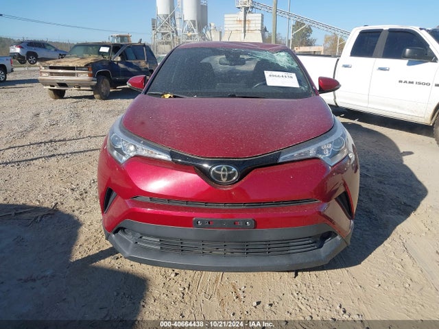 NMTKHMBX5JR046651 Toyota C-HR XLE