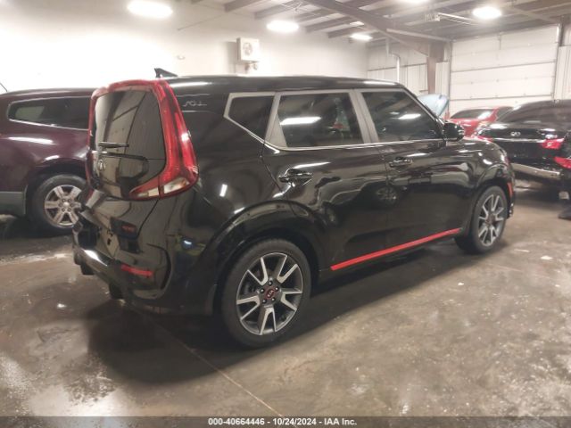 KNDJ63AU0L7732680 KIA Soul Gt-line