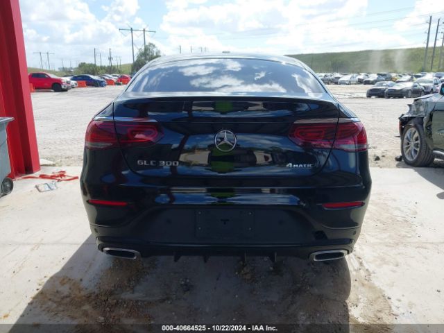 W1N0J8EB4MF877463 Mercedes-Benz Glc 300 4matic Coupe