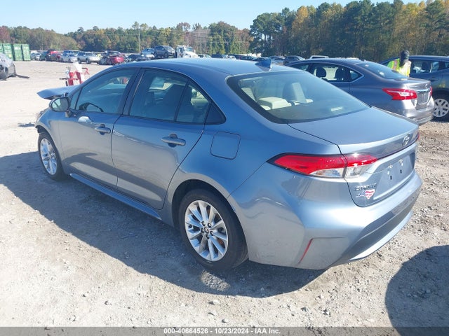 Toyota COROLLA LE 2021 JTDHPMAE5MJ132039 Image 3