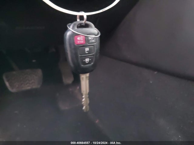 Toyota CAMRY LE 2015 4T4BF1FK7FR492275 Image 11