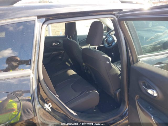 1C4PJMCB3MD132846 Jeep Cherokee Latitude 4x4