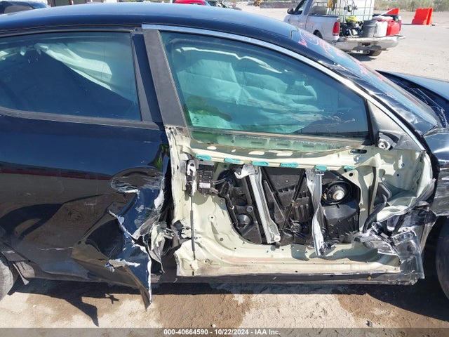 KIA Optima Lx 2015 5XXGM4A73FG423443 Image 6