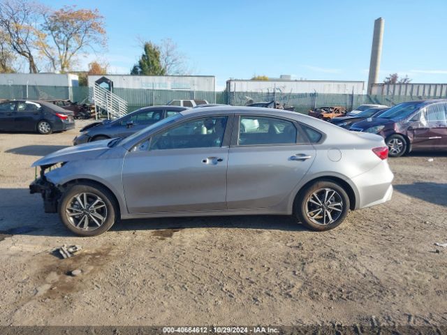 3KPF24AD4RE758196 KIA Forte Lxs
