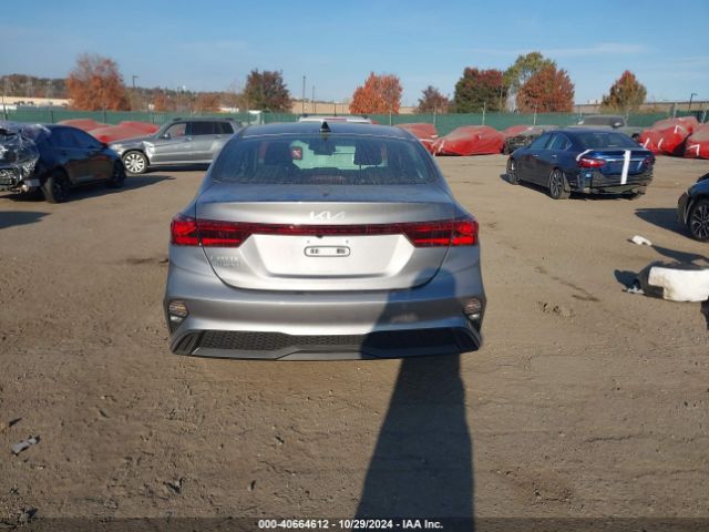 3KPF24AD4RE758196 KIA Forte Lxs