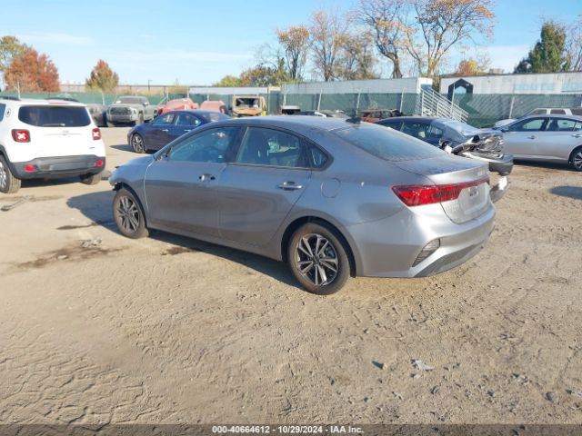 3KPF24AD4RE758196 KIA Forte Lxs