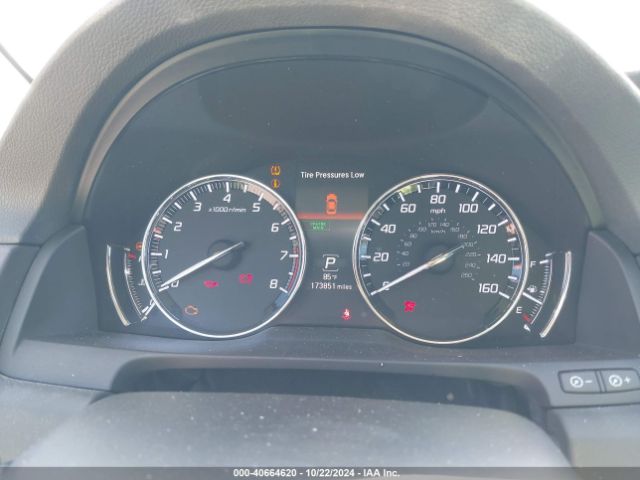 JH4KC1F56FC000177 Acura RLX