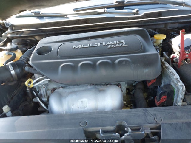 Chrysler 200 S 2015 1C3CCCBB6FN696058 Image 10