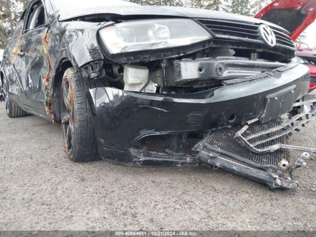 3VW2K7AJ7EM389966 Volkswagen Jetta 2.0l S