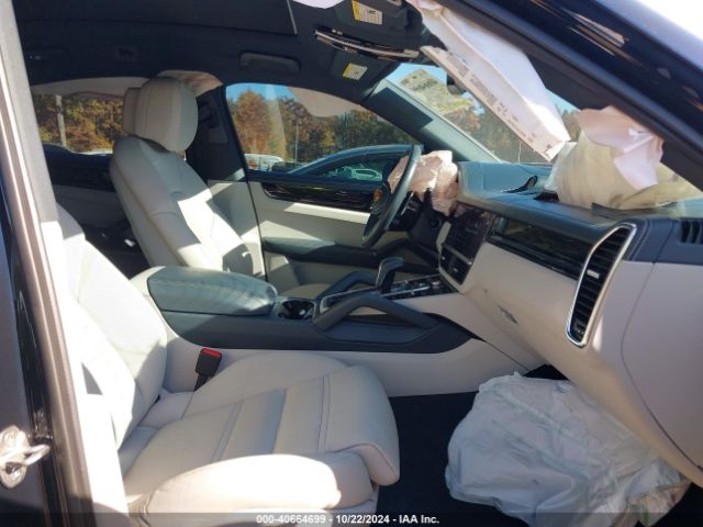 2022 PORSCHE CAYENNE COUPE WP1BB2AY7NDA52226 Photo 4