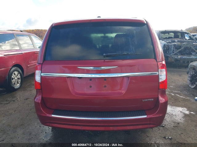 2C4RC1GGXER336565 Chrysler Town & Country Limited