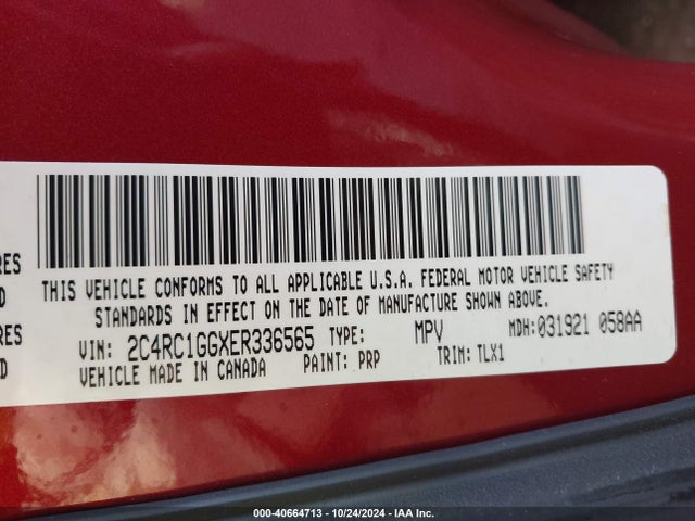 2C4RC1GGXER336565 Chrysler Town & Country Limited