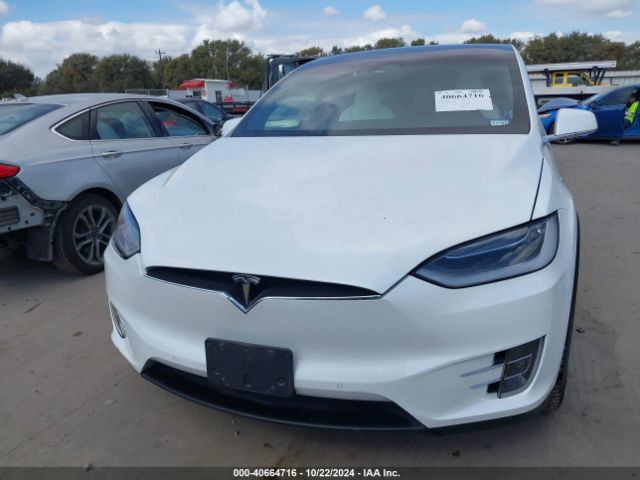 5YJXCBE29HF076020 Tesla Model X 100d/75d/90d