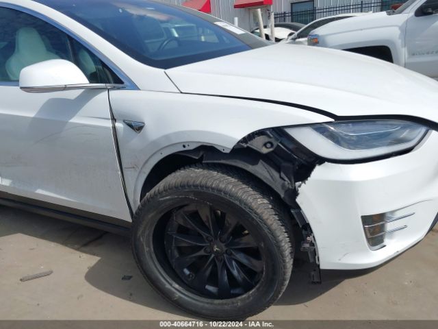 5YJXCBE29HF076020 Tesla Model X 100d/75d/90d