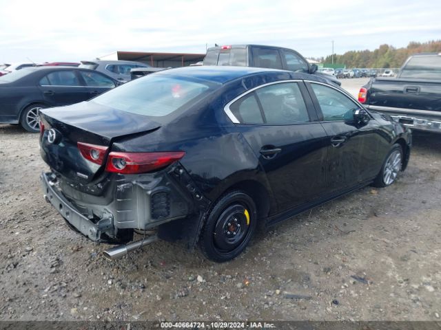 JM1BPAA79M1331570 Mazda Mazda3 2.0