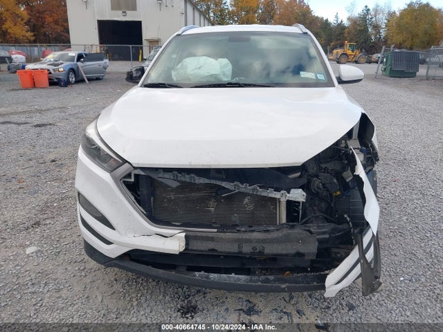 Hyundai TUCSON SE 2017 KM8J3CA44HU293741 Image 12
