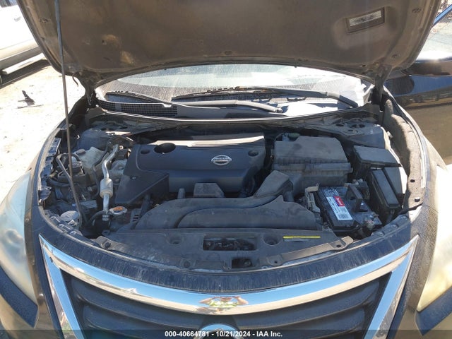 Nissan Altima 2.5 S 2015 1N4AL3AP0FN337584 Image 9