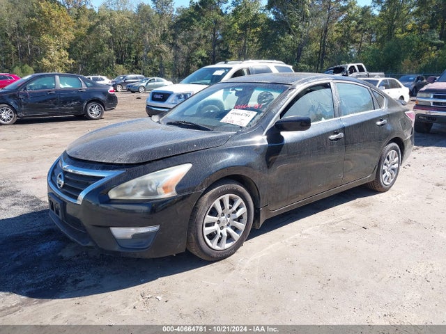 Nissan Altima 2.5 S 2015 1N4AL3AP0FN337584 Image 1