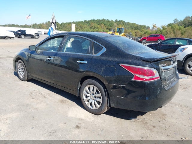 Nissan Altima 2.5 S 2015 1N4AL3AP0FN337584 Image 2