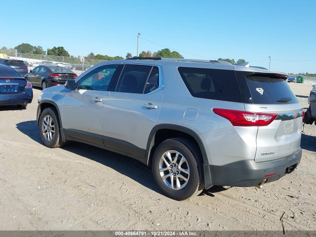 Chevrolet Traverse 1lt 2018 1GNERGKW5JJ158052 Image 3