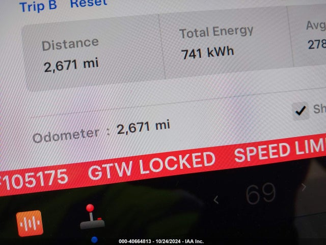 2024 TESLA MODEL Y 7SAYGDED6RF105175 Photo 6