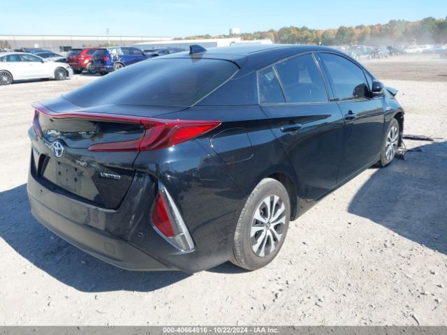 JTDKARFP7L3137910 Toyota Prius Prime Limited