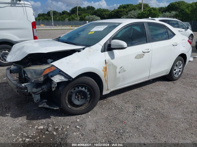 Toyota COROLLA L 2014 2T1BURHE8EC072725 Image 2