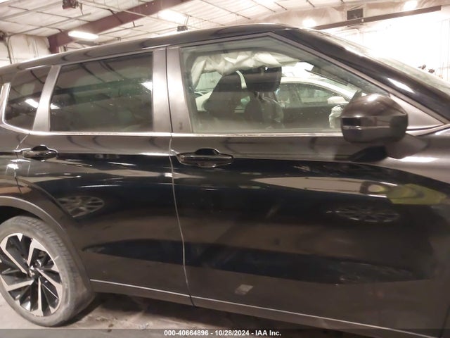 Mitsubishi Outlander Es 2.5 2022 JA4J4TA86NZ040336 Image 14