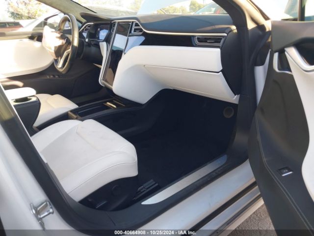 5YJSA1E19HF225950 Tesla Model S 60/75