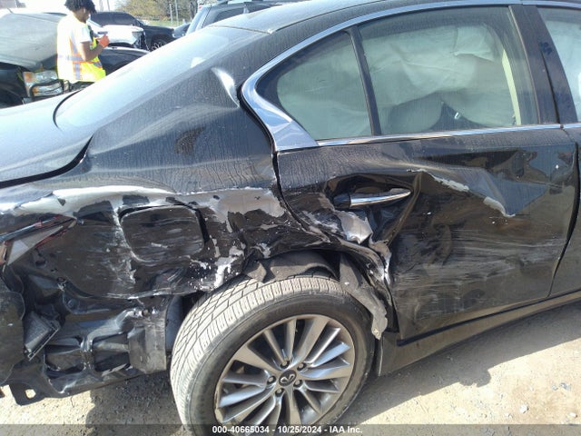 JN1EV7BR6MM753982 Infiniti Q50 Luxe Awd