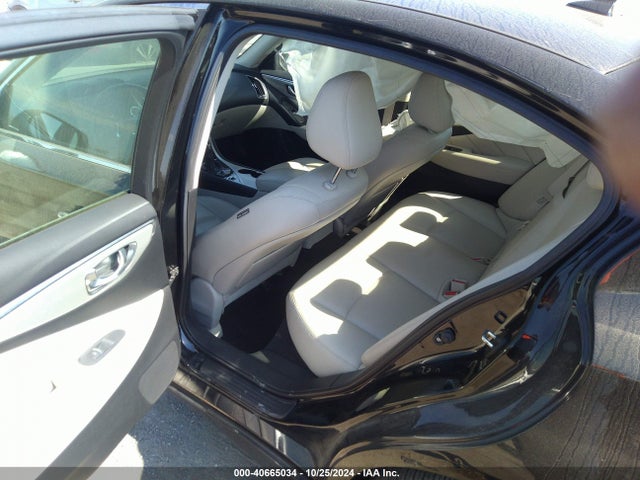 JN1EV7BR6MM753982 Infiniti Q50 Luxe Awd