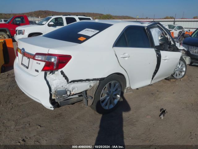 4T1BD1FK4EU113733 Toyota Camry Hybrid Xle