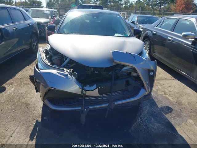 Toyota C-hr Limited 2020 NMTKHMBX8LR105291 Image 12