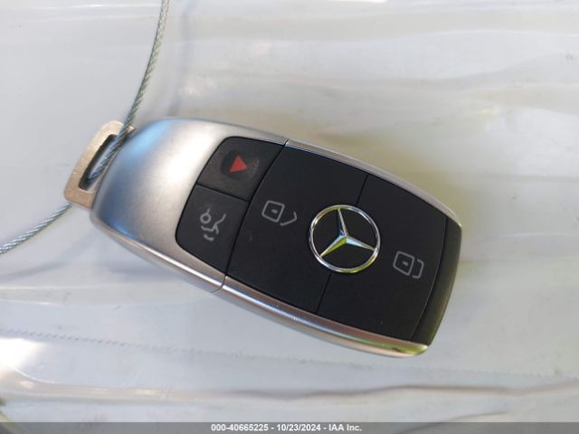 W1KWF8DB3MR625454 Mercedes-Benz C 300 Sedan
