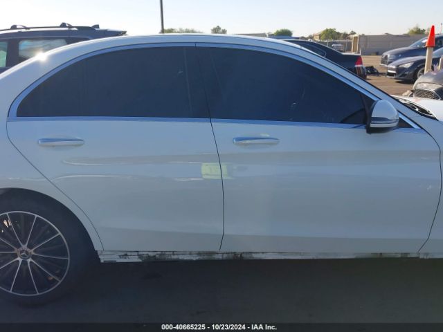 W1KWF8DB3MR625454 Mercedes-Benz C 300 Sedan