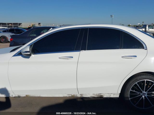 W1KWF8DB3MR625454 Mercedes-Benz C 300 Sedan