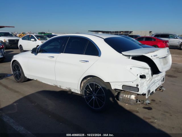 W1KWF8DB3MR625454 Mercedes-Benz C 300 Sedan