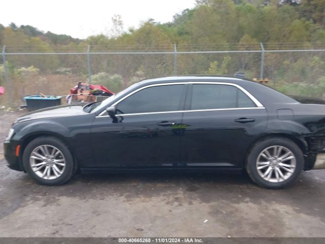 2C3CCAAG3JH117756 Chrysler 300 Touring L