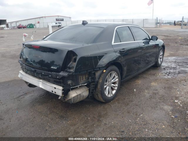 2C3CCAAG3JH117756 Chrysler 300 Touring L