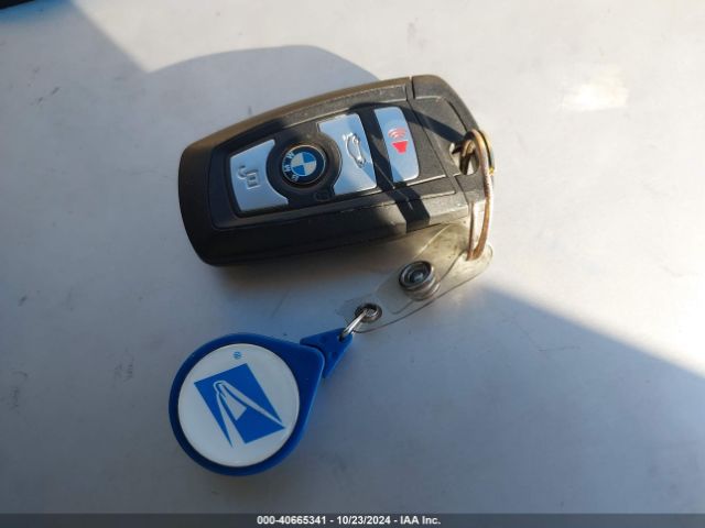 WBA8A9C54JAH14429 BMW 320i