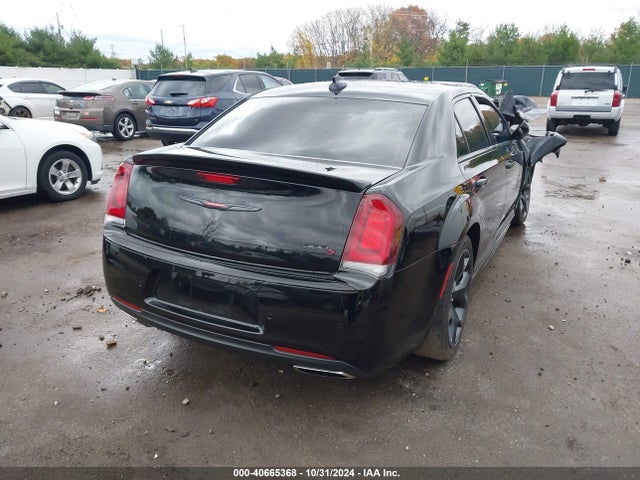 2C3CCABG8MH606527 Chrysler 300 300s