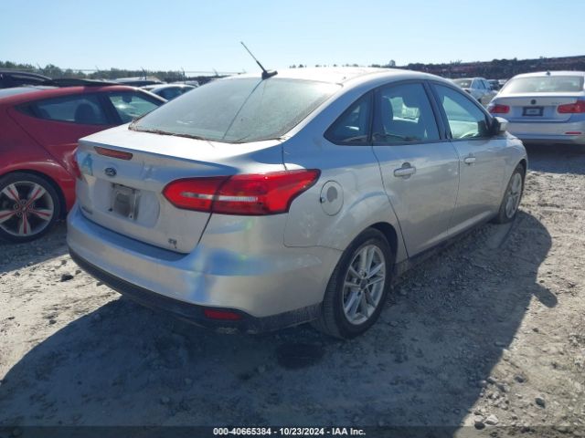 1FADP3F22JL218177 Ford FOCUS SE