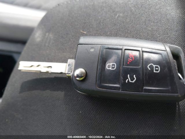 3VV1B7AX7JM087804 Volkswagen Tiguan 2.0t S