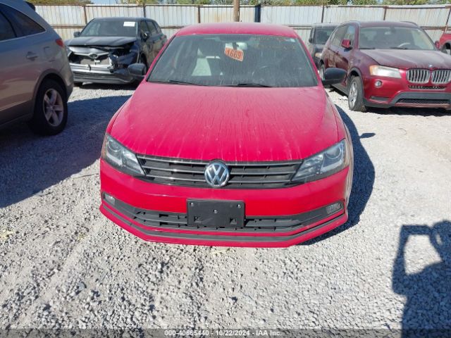3VWD17AJ1GM340633 Volkswagen Jetta 1.8t Sport