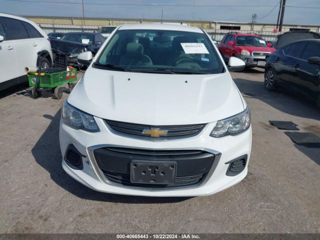 1G1JB5SH1J4109407 Chevrolet Sonic Ls Auto