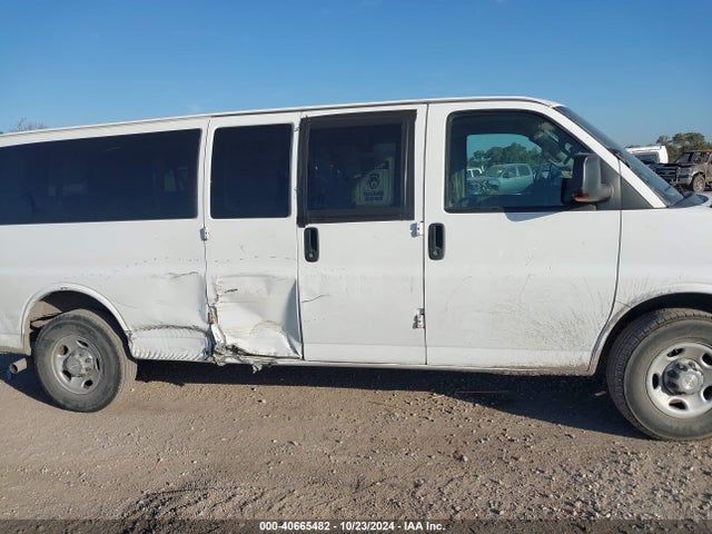 Chevrolet Express 3500 Lt 2017 1GAZGPFG0H1280422 Image 13